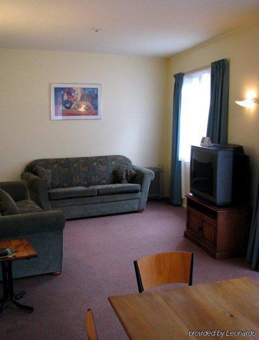 Fernhill Motor Lodge Lower Hutt Δωμάτιο φωτογραφία